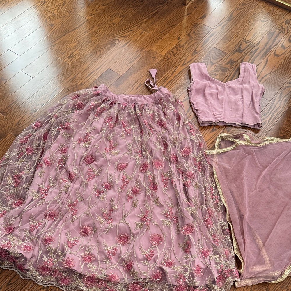 Elegant Pink lengha